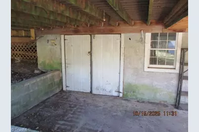 107 Glenwood Avenue, Jonesville, NC 28642 - Photo 18