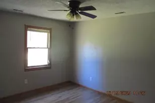 107 Glenwood Ave, Jonesville, NC 28642 - Photo 16