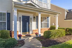 1349 Pondhaven Dr, High Point, NC 27265 - Photo 2
