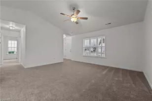 1013 Tesh Ct, High Point, NC 27265 - Photo 8