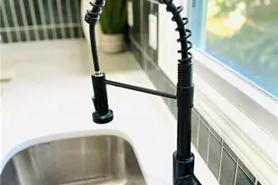 410 4th St, High Point, NC 27260 - Photo 8