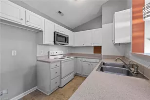 3702 Cotswold Terrace, Greensboro, NC 27410 - Photo 12