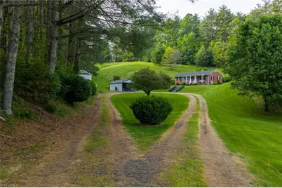 8693 Nc Highway 88 E, Laurel Springs, NC 28644 - Photo 32