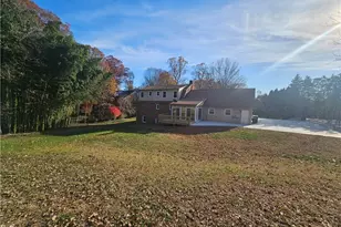 3721 Herchel Ln, Winston-Salem, NC 27106 - Photo 8