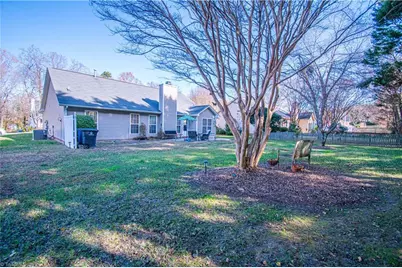 2818 Bridgeport Drive, Winston-Salem, NC 27103 - Photo 34