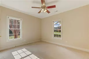 8204 Hunters Dr, Greensboro, NC 27455 - Photo 30