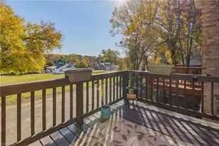 1812 N Main St, Mount Airy, NC 27030 - Photo 4