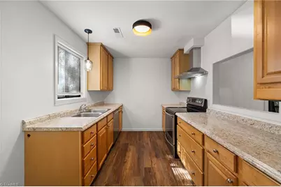 116 Cloister Oaks Circle, Winston-Salem, NC 27127 - Photo 6