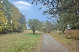 1688 Birchwood Dr, Burlington, NC 27217 - Photo 38