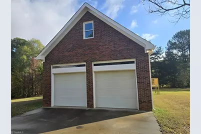 1688 Birchwood Drive, Burlington, NC 27217 - Photo 4