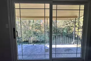 1114 Maiden Ln, Reidsville, NC 27320 - Photo 6