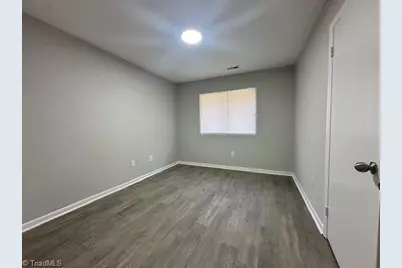 1114 Maiden Lane #6, Reidsville, NC 27320 - Photo 8