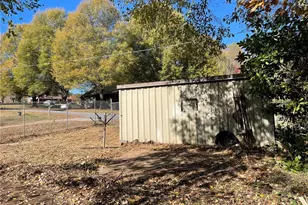 2909 Pin Oak Rd, Jonesville, NC 28642 - Photo 4