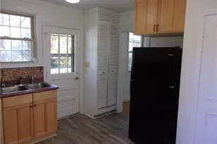 1406 Chelsea St, Winston-Salem, NC 27103 - Photo 4