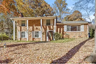 805 Lynn Dee Drive, Winston-Salem, NC 27106 - Photo 2