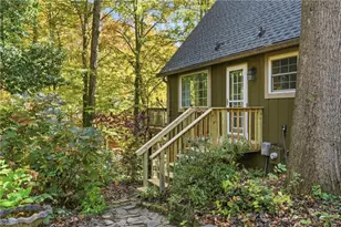 2595 Azalea Pl, Winston-Salem, NC 27103 - Photo 2