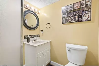 2595 Azalea Place, Winston-Salem, NC 27103 - Photo 30