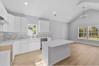 402 Foy Avenue, Lexington, NC 27292 - Photo 14