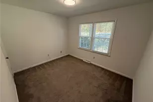 1688 Guilford Dr, Winston-Salem, NC 27127 - Photo 8