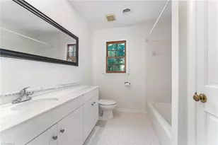 6003 Muirfield Dr, Greensboro, NC 27410 - Photo 20