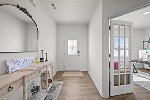 2482 Summersby Dr, Mebane, NC 27302 - Photo 2