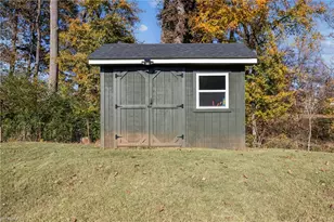 2482 Summersby Dr, Mebane, NC 27302 - Photo 44