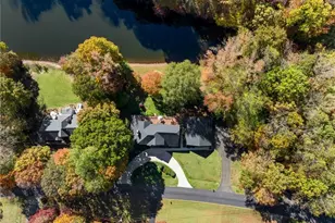 202 Lakeview Rd, Mocksville, NC 27028 - Photo 4