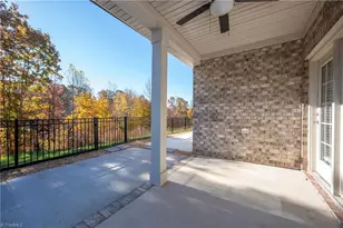 2049 Welden Ridge Rd, Kernersville, NC 27284 - Photo 6