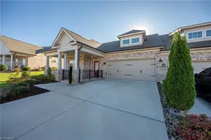 2049 Welden Ridge Rd, Kernersville, NC 27284 - Photo 2