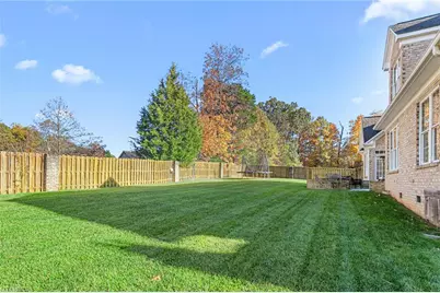 4111 Dublin Court, Burlington, NC 27215 - Photo 34