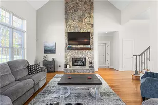 4111 Dublin Ct, Burlington, NC 27215 - Photo 2