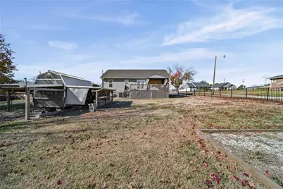 105 Hillside Drive, Thomasville, NC 27360 - Photo 30