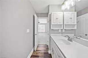 105 Hillside Dr, Thomasville, NC 27360 - Photo 20