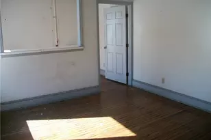 703 Washington St, Eden, NC 27288 - Photo 6