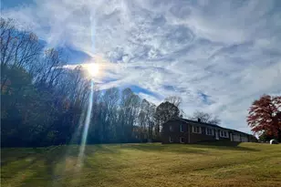 292 Briarlea Dr, Ronda, NC 28670 - Photo 4