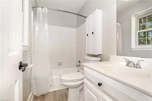 2100 Red Forest Rd, Greensboro, NC 27410 - Photo 18