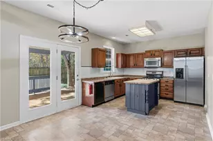 4130 Crestwood Cir, Winston-Salem, NC 27107 - Photo 12