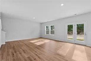 841 Shoveler Ct, Kernersville, NC 27284 - Photo 4