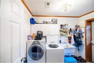 123 Buck Mountain Circle, West Jefferson, NC 28694 - Photo 22