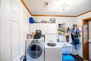 123 Buck Mountain Cir, West Jefferson, NC 28694 - Photo 22