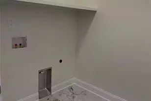 5034 Whitewood Ln, Winston-Salem, NC 27104 - Photo 10