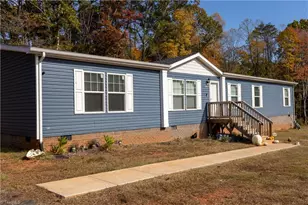 2360 Ralph Joyce Rd, Sandy Ridge, NC 27046 - Photo 2