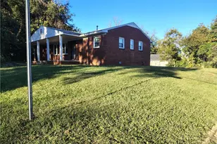 1217 Cloverdale St, High Point, NC 27260 - Photo 4