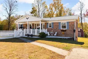 1 N Forrest Dr, Thomasville, NC 27360 - Photo 1