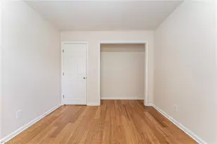 36 Brandy Dr, Greensboro, NC 27409 - Photo 24