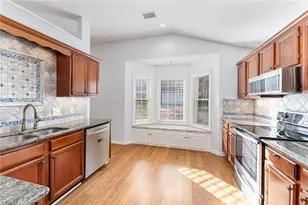 36 Brandy Dr, Greensboro, NC 27409 - Photo 8