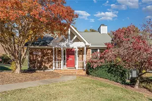 36 Brandy Dr, Greensboro, NC 27409 - Photo 28