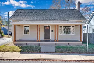 201 McCubbins St, Salisbury, NC 28144 - Photo 2