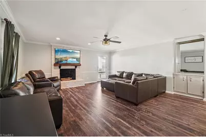 2004 Sunrise Circle, Lexington, NC 27295 - Photo 10