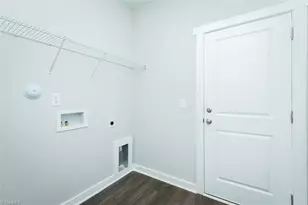 1148 Dudley St, Yadkinville, NC 27055 - Photo 10